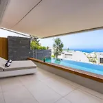 Aquasuites Luxury B07 * Акантиладо-де-Лос-Хигантес