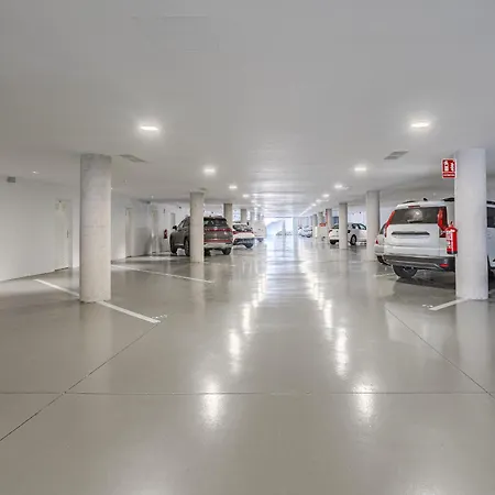 Aquasuites Luxury B07 *